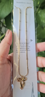 Small Bow Chain Pendent