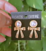 Bow with Pearl earring
