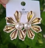Half  Flower with Pearl