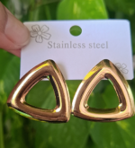 Golden triangle earrings - Image 2
