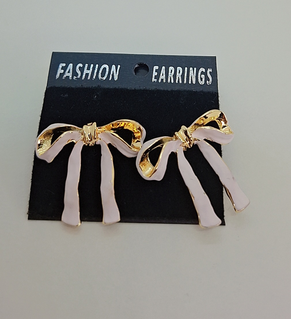 Snapchat-2039632332 Earring - Image 1