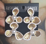 Tulip flower earrings