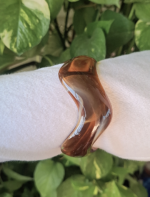 Zigzag resin bracelet