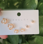 Small pearl studs combo(pair of 3)