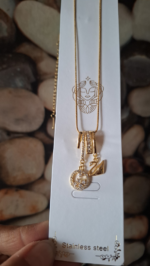 Beautiful diamond ring and duck charm neckpiece - Image 2